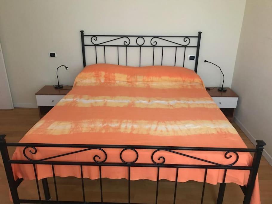 Syrma1 Apartman Lucca Kültér fotó